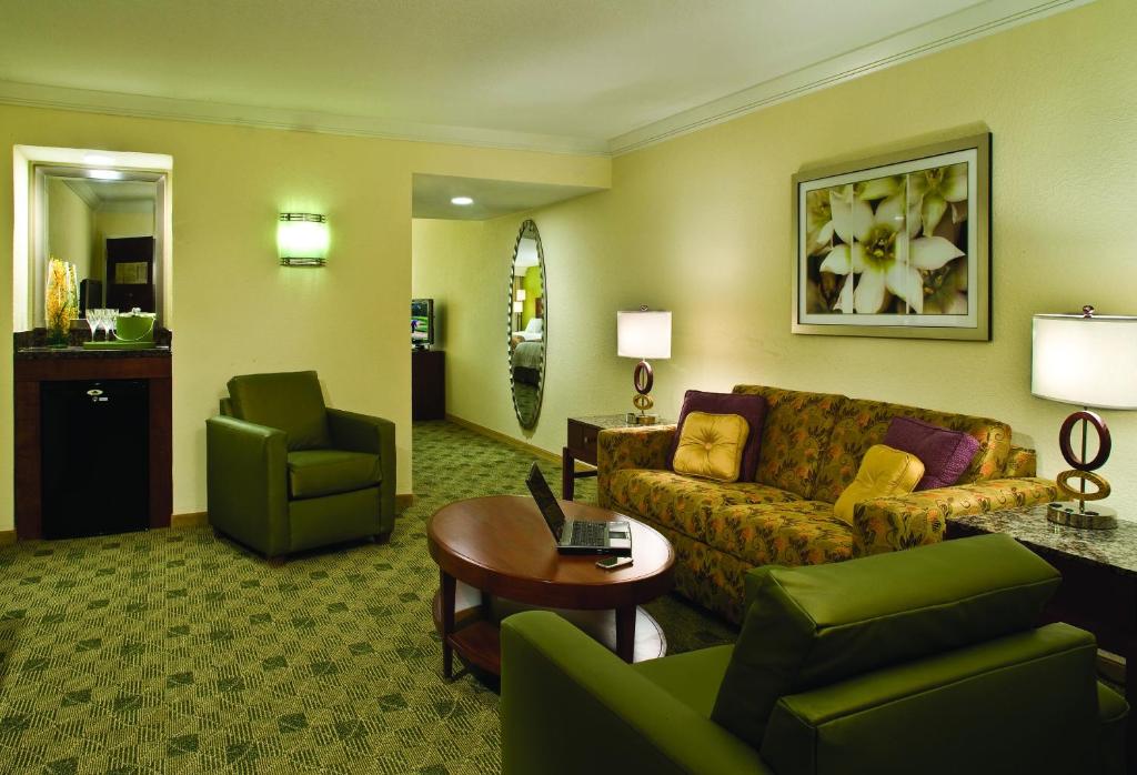 Courtyard by Marriott Bradenton Sarasota/Riverfront Main image 2